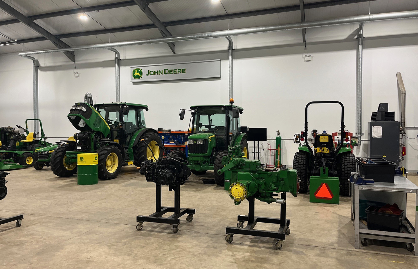 John Deere - Apprenticeship Finder