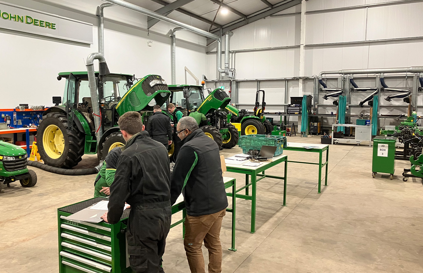 John Deere - Apprenticeship Finder